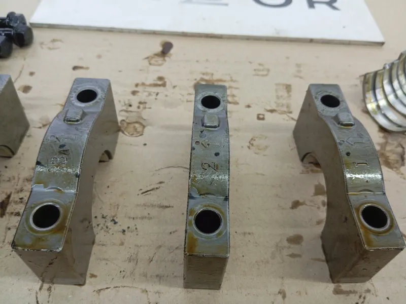 Бугель коленвала