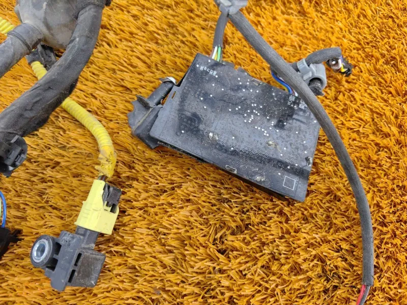 Проводка подкапотная