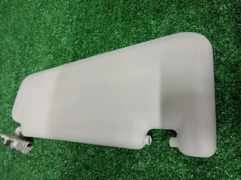 Козырек солнцезащитный