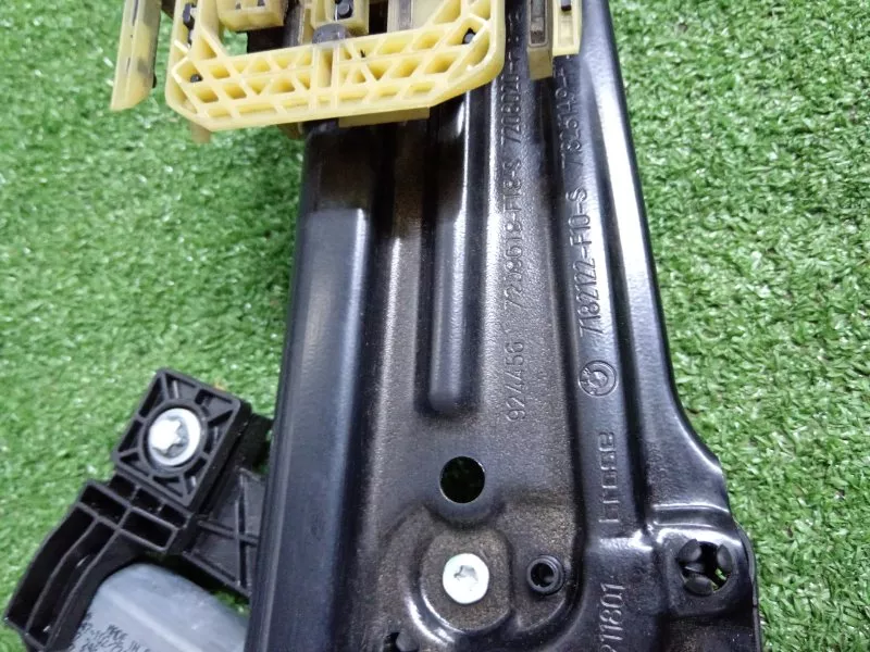 Стеклоподъемник BMW 5-Series 2010 51357197924 F10, задний правый