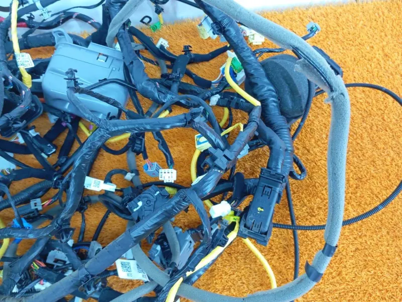 Проводка салона