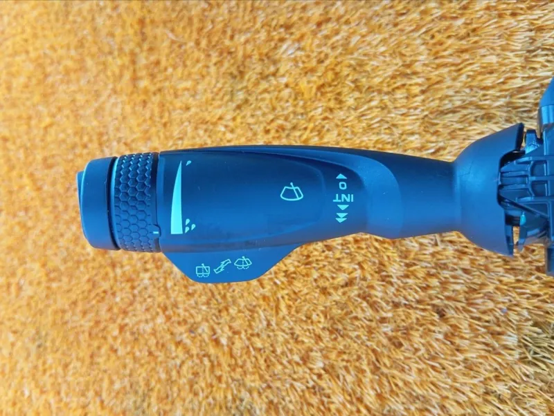 Подрулевой переключатель