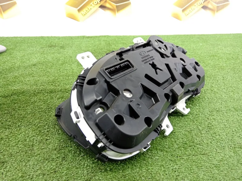 Панель приборов