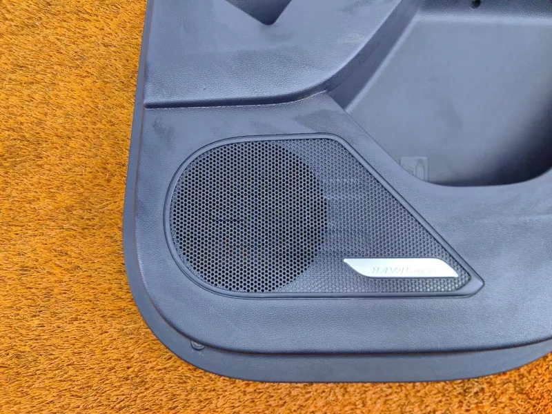 Обшивка двери