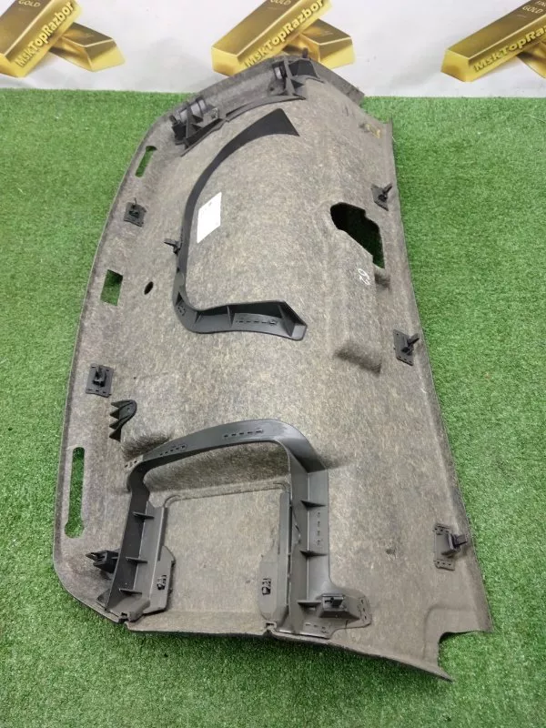 Обшивка крышки багажника Audi A4 2008 8K5867975A B8