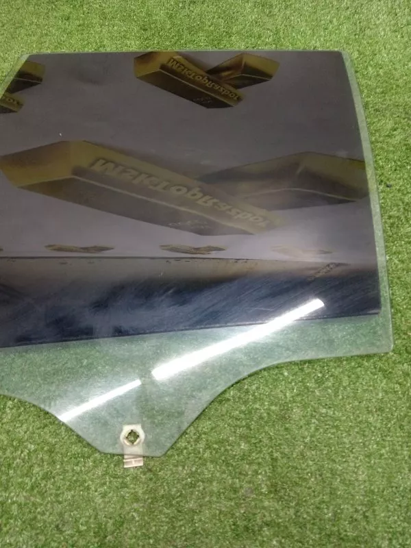 Стекло двери BMW X5 2005 51348249927 E53, заднее левое