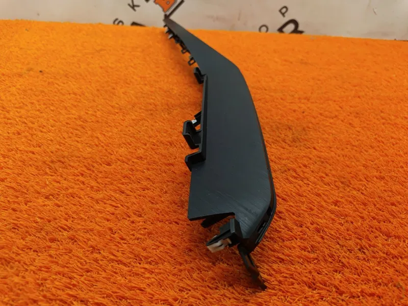 Накладка торпедо декоративная