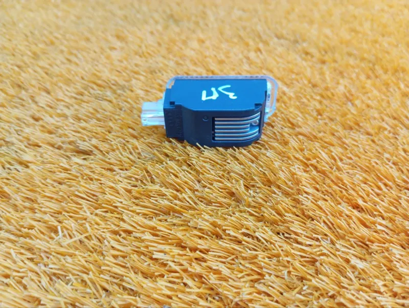 Плафон подсветки двери