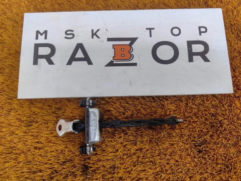 Ограничитель двери