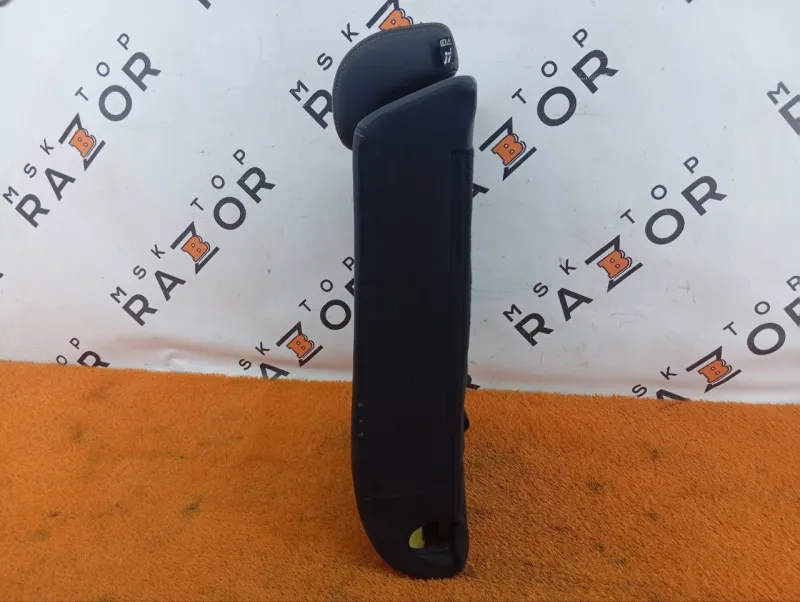 Спинка сиденья