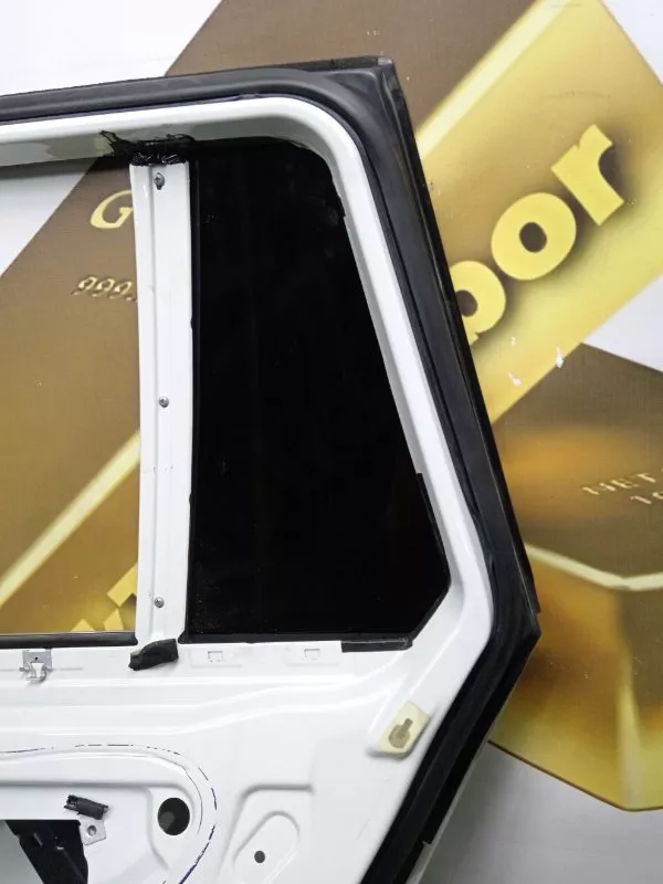 Дверь BMW 5-Series 2004 41007206120 E61, задняя правая