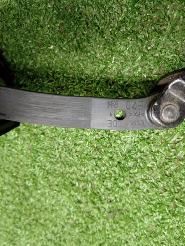 Ограничитель двери