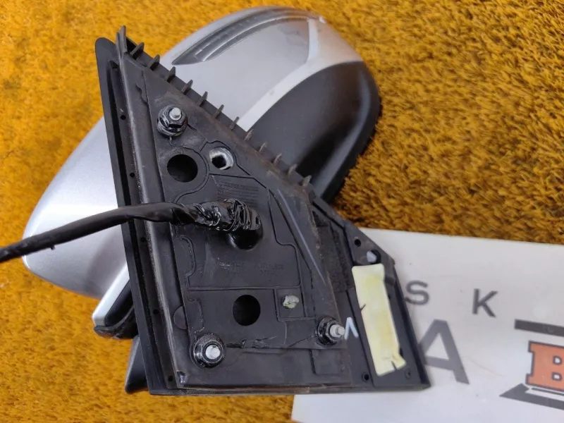 Зеркало боковое