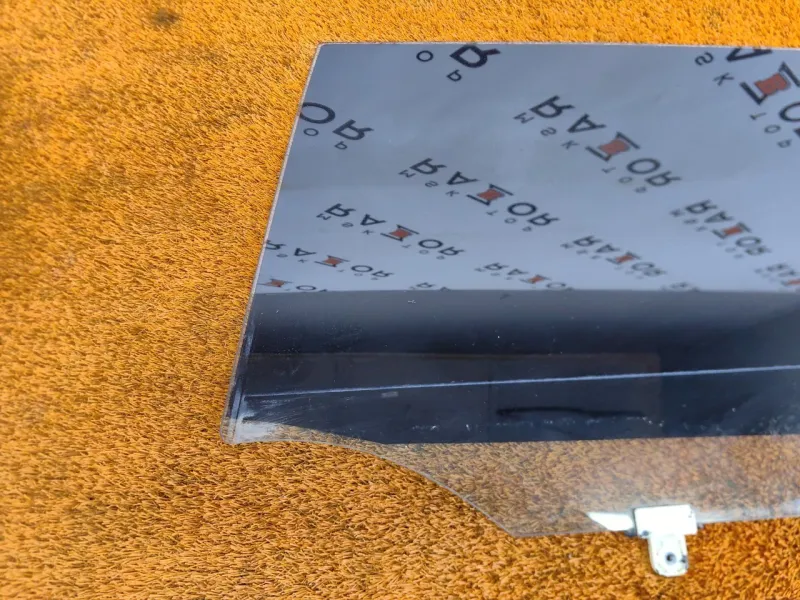 Стекло двери