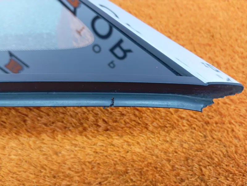 Форточка задняя