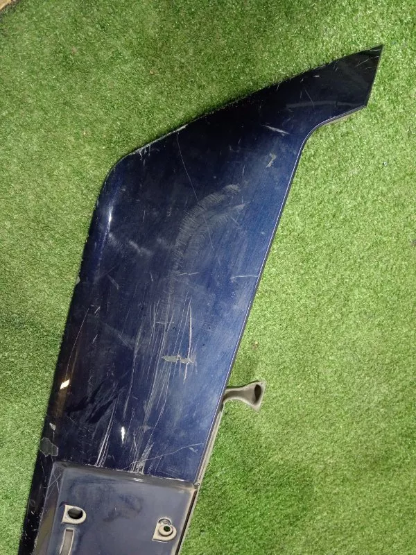 Накладка крышки багажника