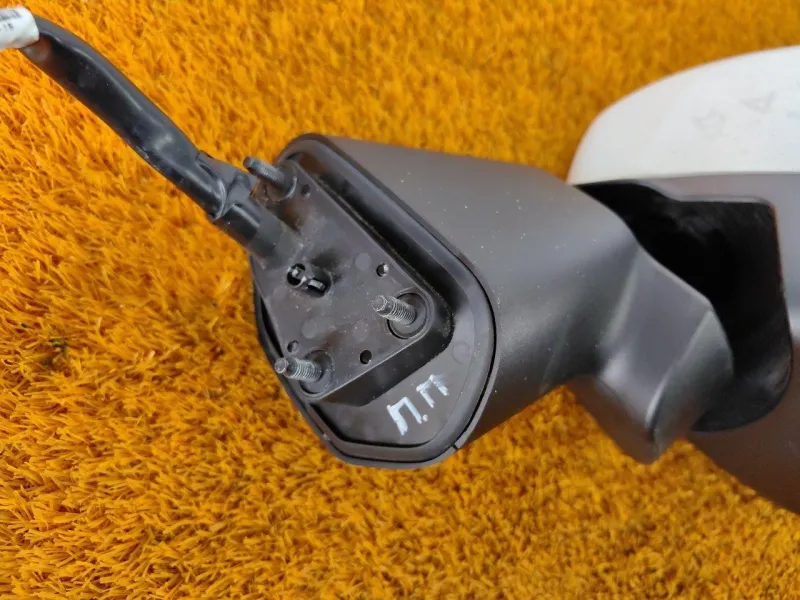 Зеркало боковое