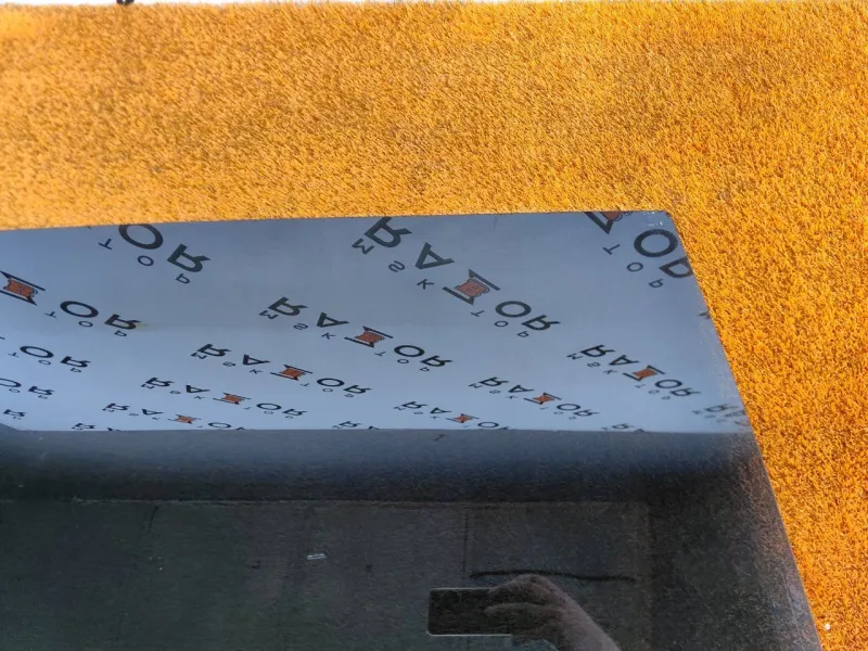 Стекло двери