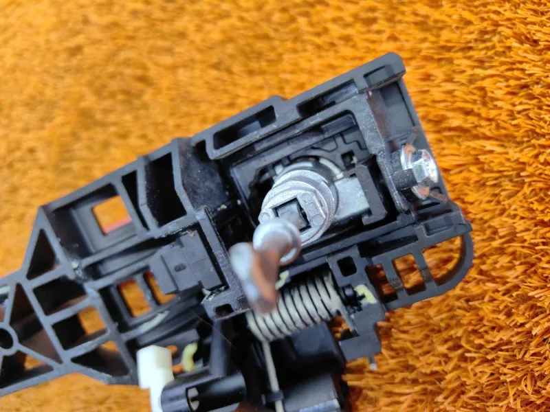 Ручка двери наружняя