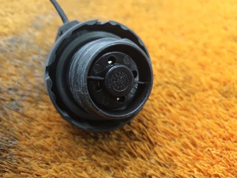 Лючок Бензобака