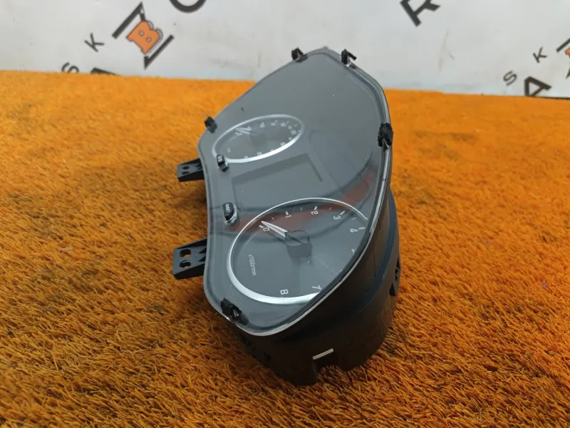 Панель приборов