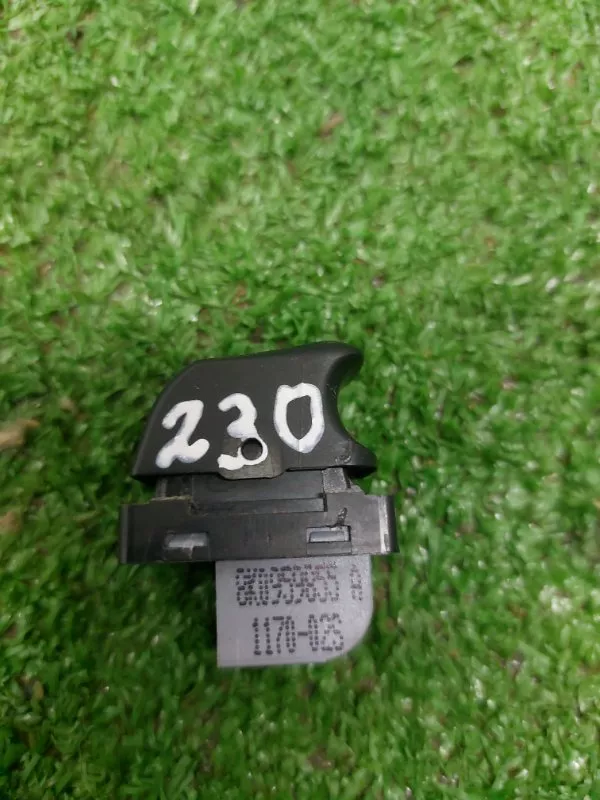 Кнопка стеклоподъемника