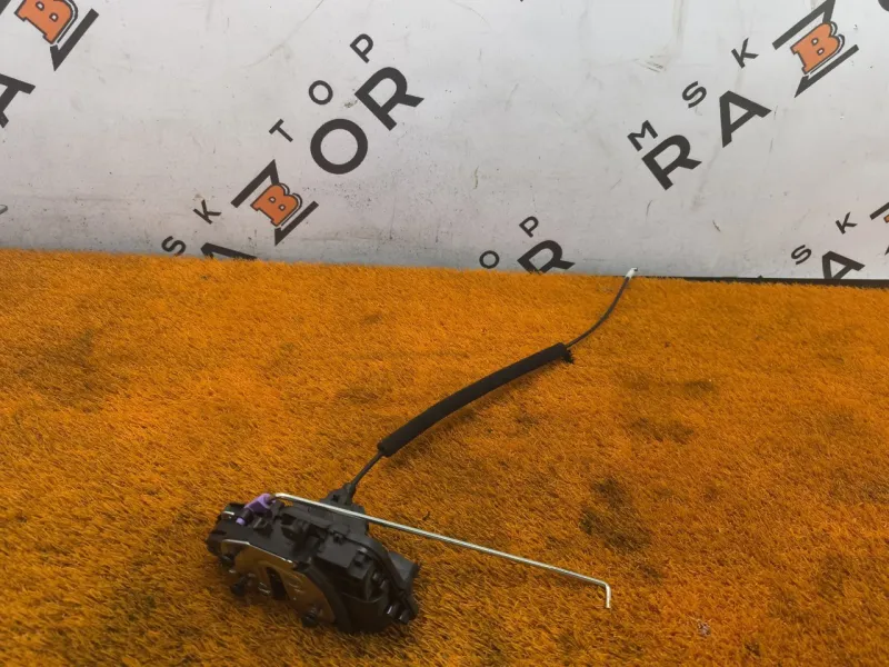 Замок двери