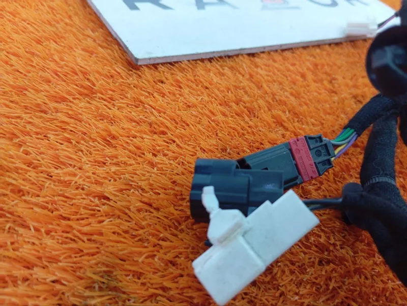 Проводка крышки багажника