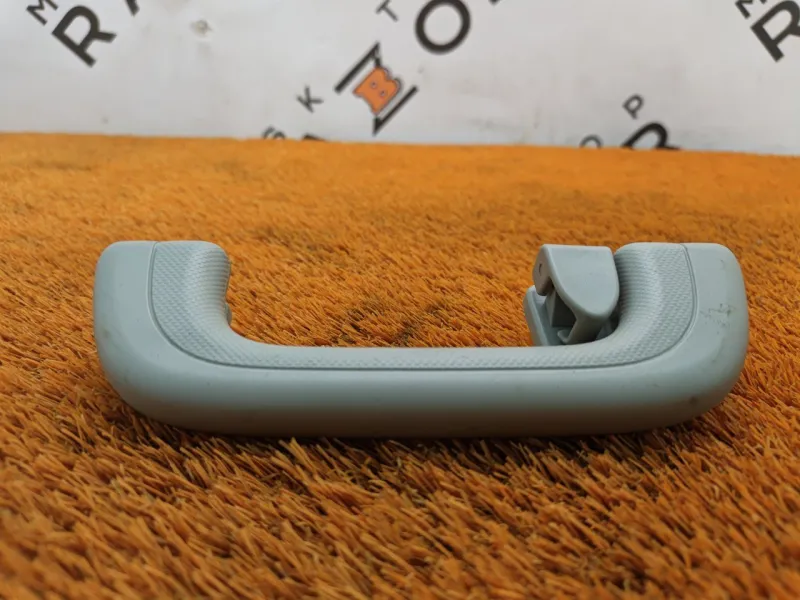 Ручка потолка