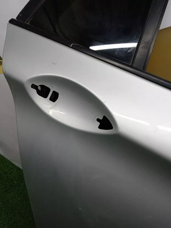 Дверь BMW 5-Series 2011 41007206120 F10/F11, задняя правая