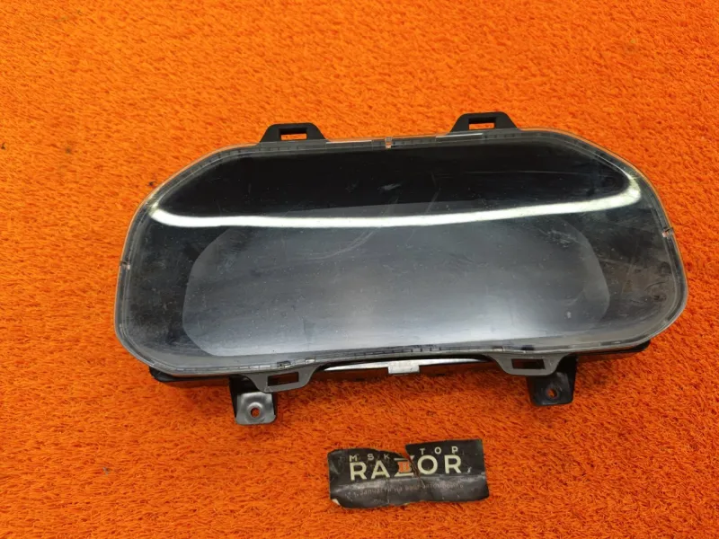 Панель приборов