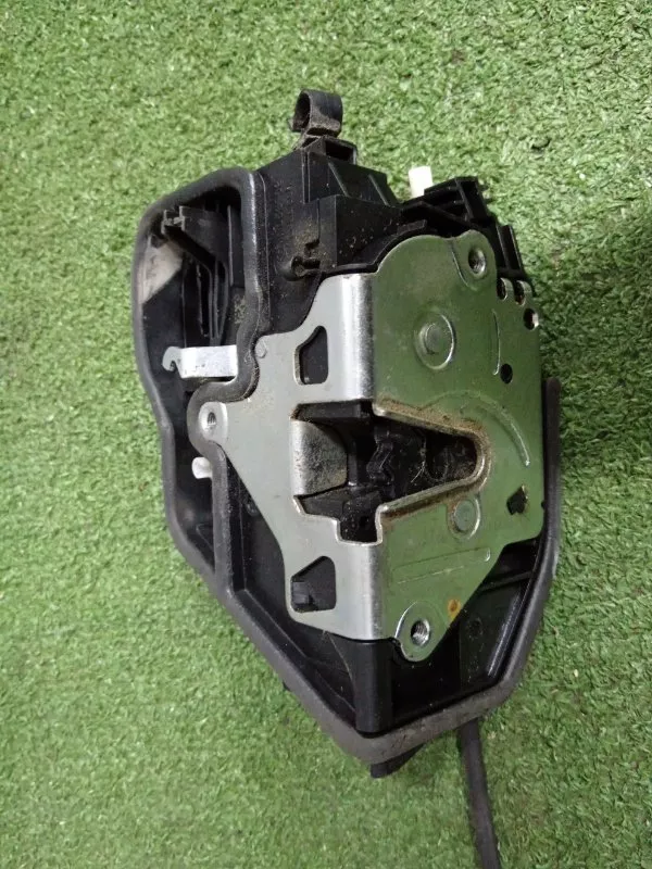 Замок двери