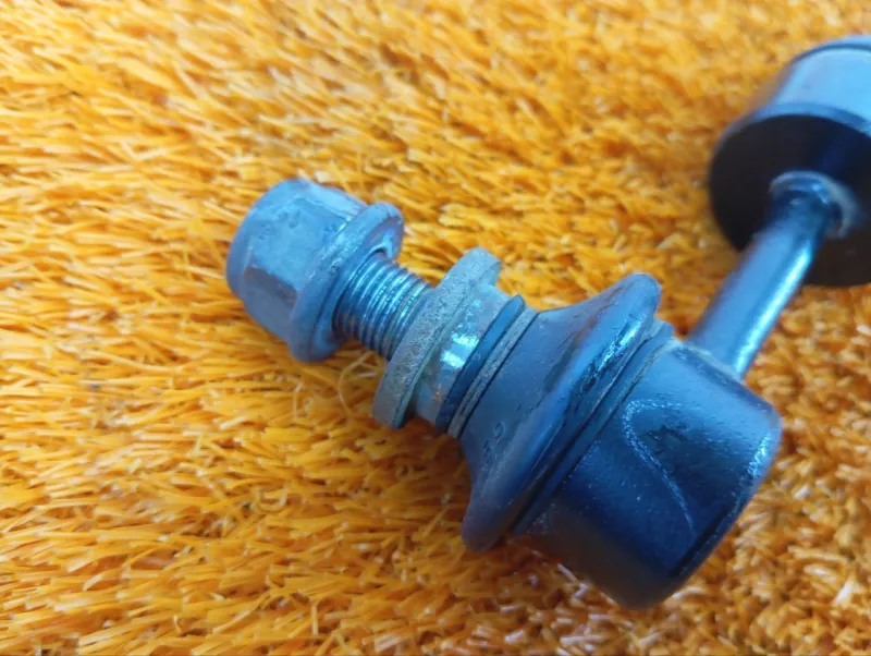 Стойка стабилизатора