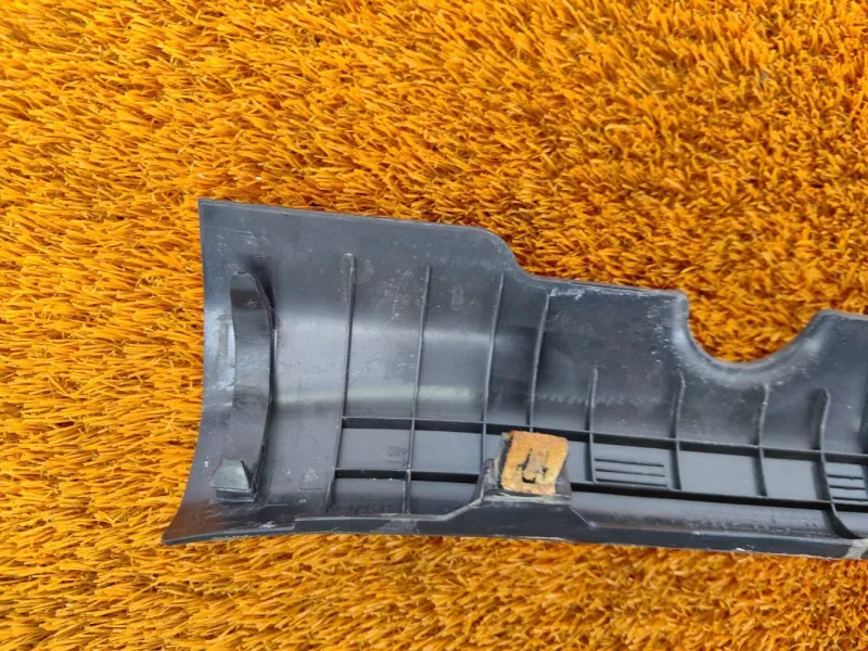 Накладка порога внутренняя