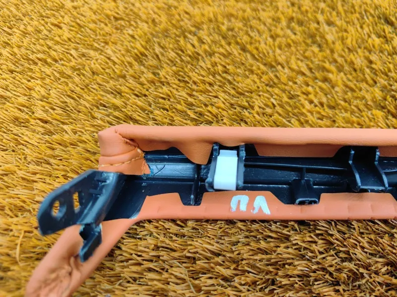 Декоративная накладка торпедо