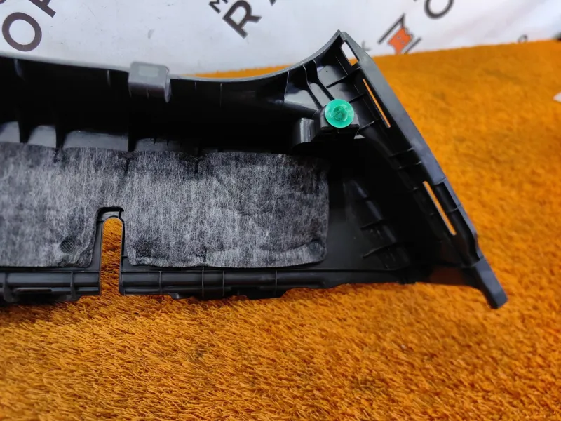 Обшивка стойки