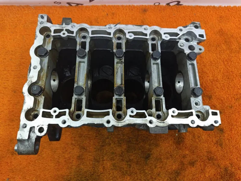 Блок цилиндров