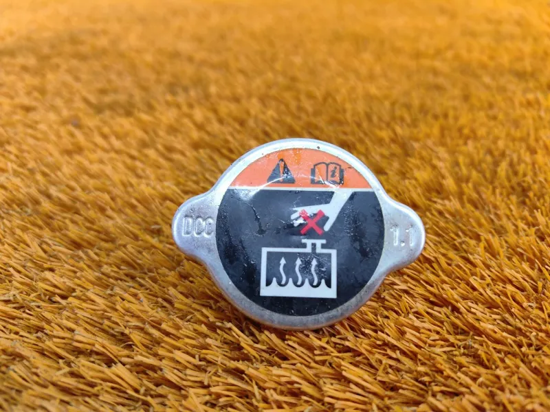 Крышка радиатора охлаждения