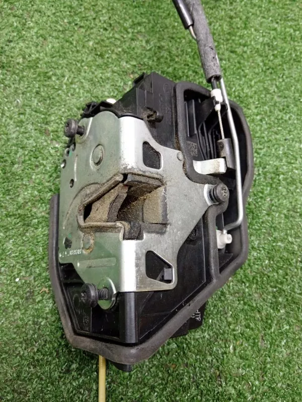 Замок двери