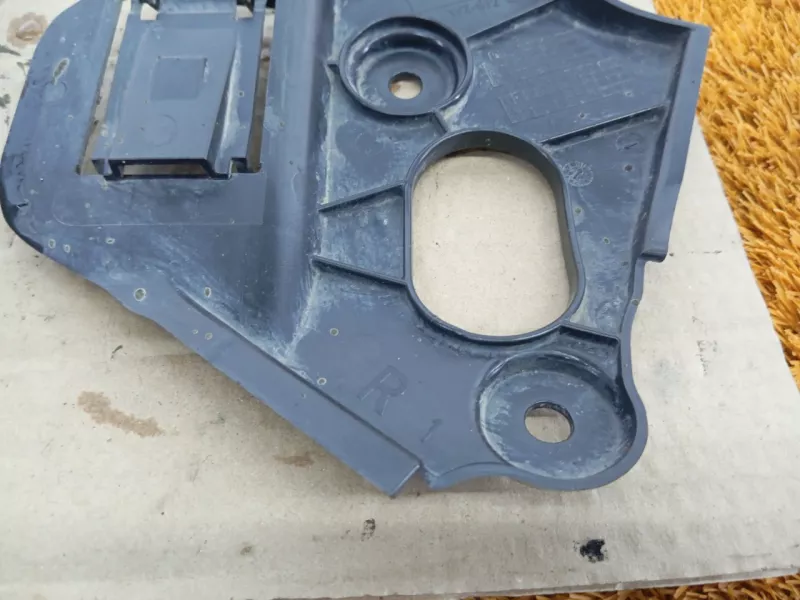 Защита днища кузова