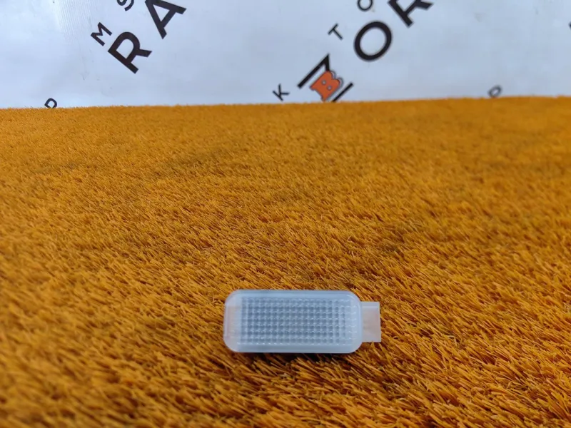 Плафон салона