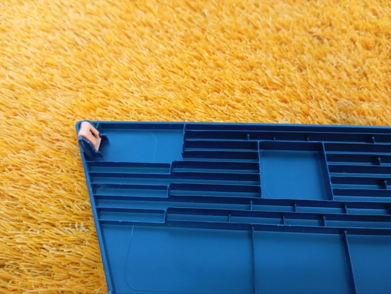 Обшивка багажника