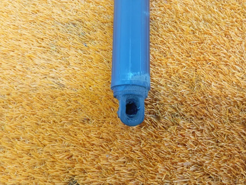 Амортизатор багажника