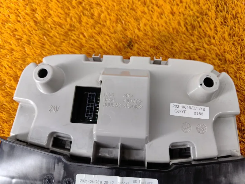 Плафон салона