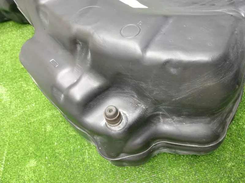 Бак топливный