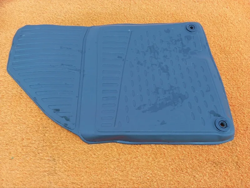 Коврики салона