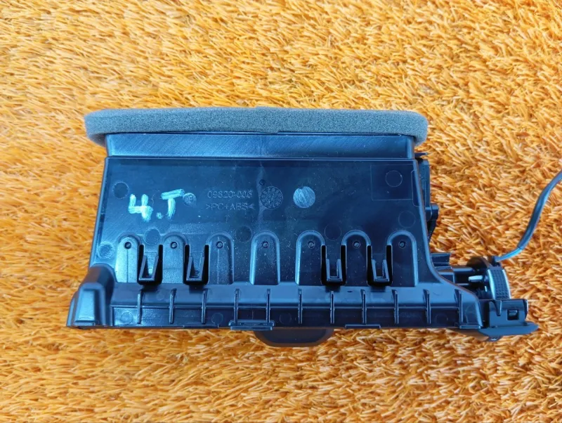 Дефлектор воздушный