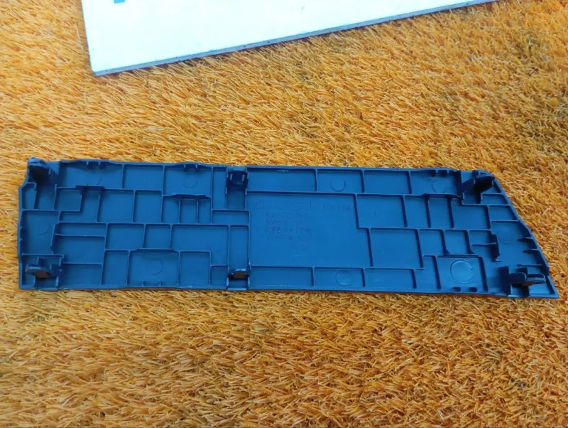 Пластик салона