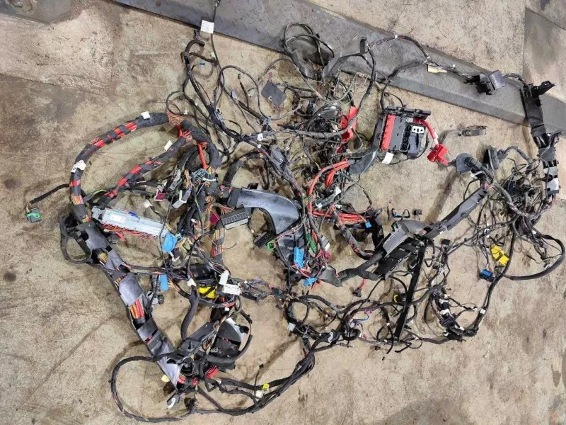 Проводка салона