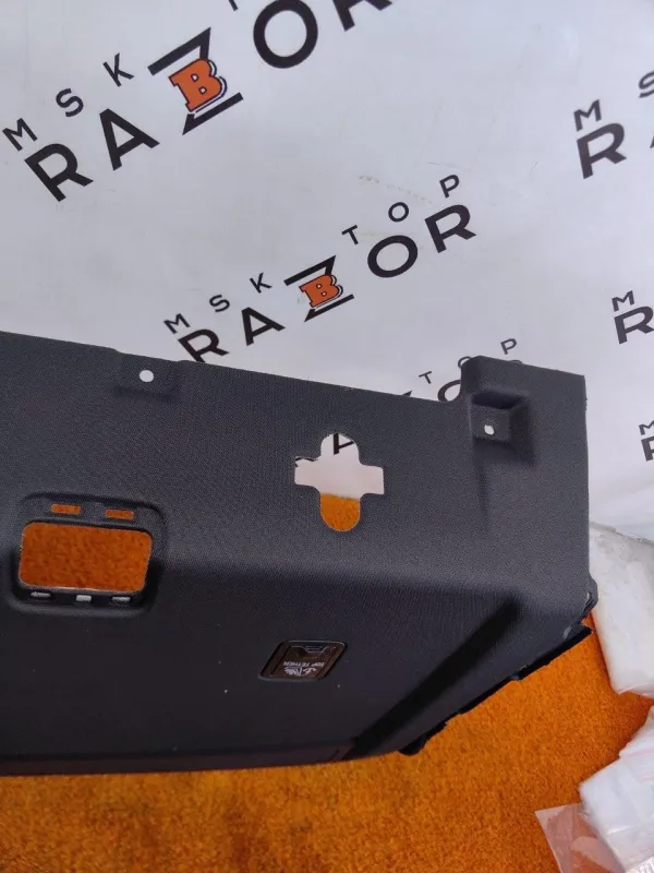 Полка багажника